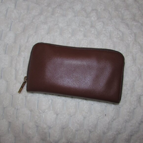 Tory Burch Robinson Small Logo Zip CONTINENTAL Wallet, Brown - Picture 4 of 12